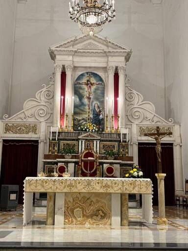 altare-1.jpg